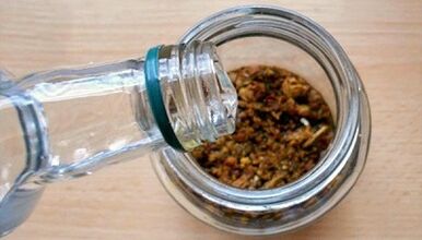 蜂蜜和蜂蜜增加力量